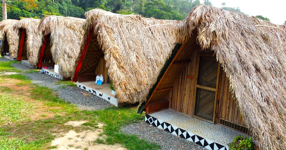 kpatawee_falls_ecolodge571da08
